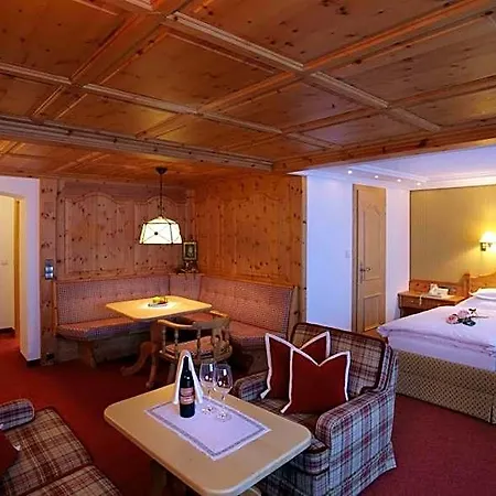 Hotel Lorünser 5*
